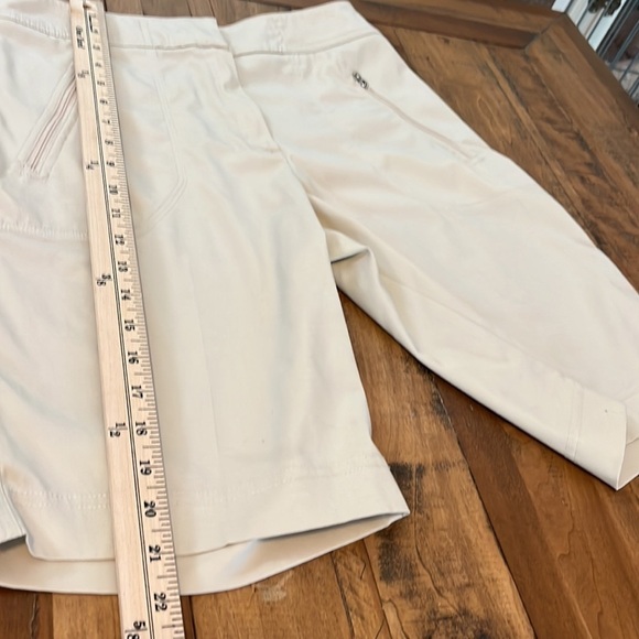 TAIL tan short - Picture 6 of 6